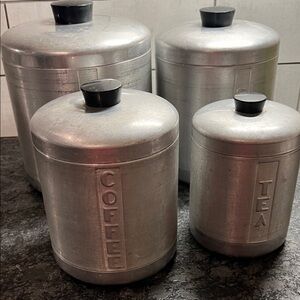 Vintage Aluminum Canister Set. Very good condition